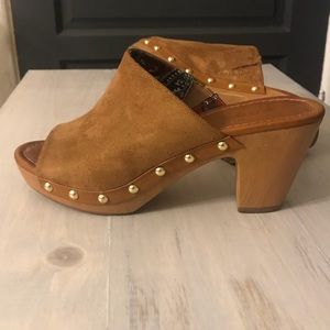 Tan Heeled Sandals